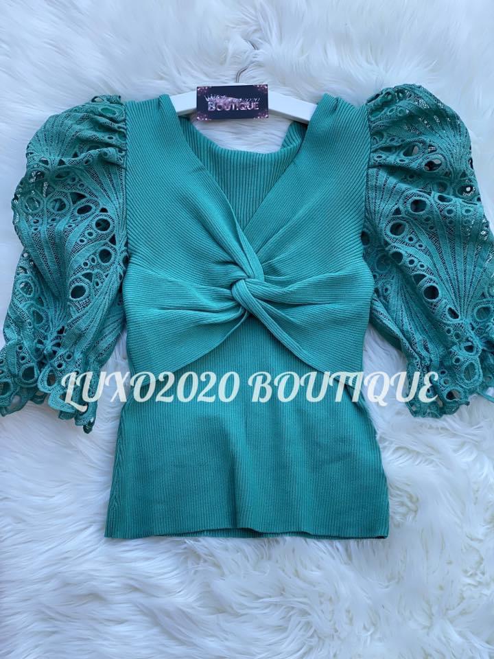 BLUSA TURQUESA